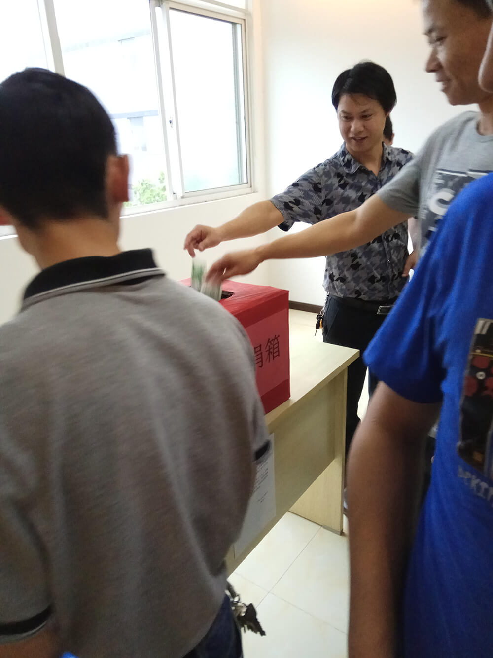 donate1.jpg donate1.jpg